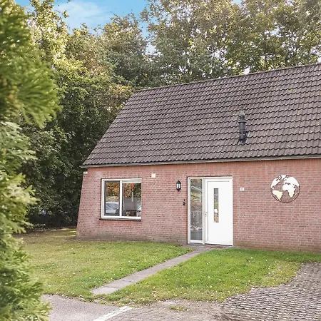 Holiday home In With Sauna Hoeven